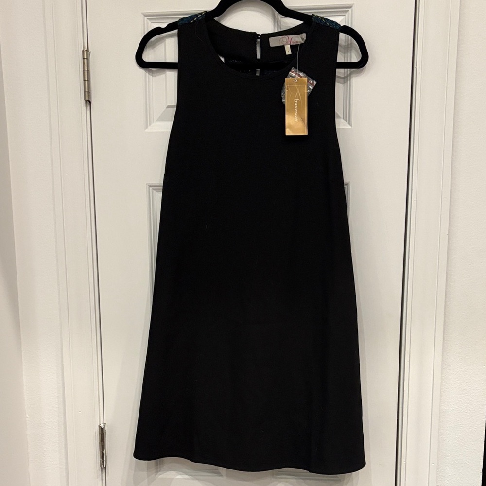 Francesca's Collections Myan Black‎ Mini Dress